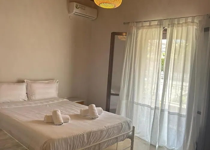 Bougainvillea House 度假居