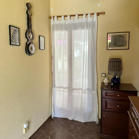 Holiday home Bougainvillea House